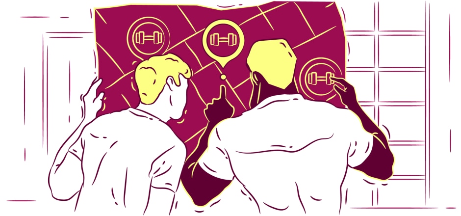 The trainer shows the geolocation of the given gym